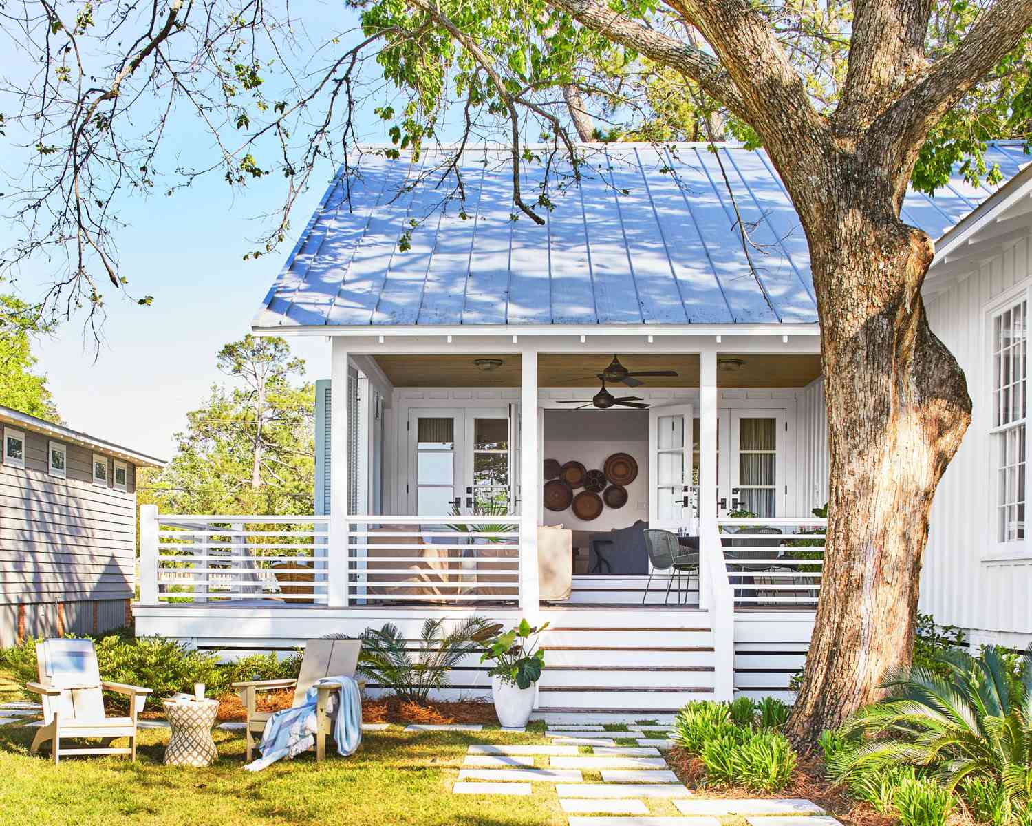 25 Porch Railing Ideas Fit For Any Home