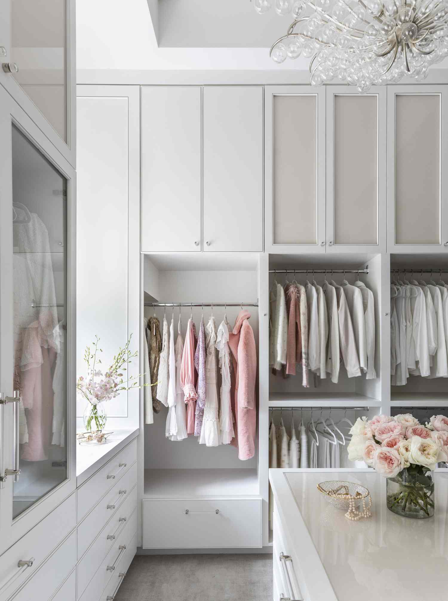 37 Best Walk-In Closet Ideas and Designs