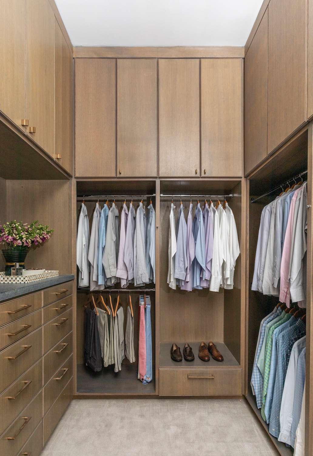 37 Best Walk-In Closet Ideas and Designs