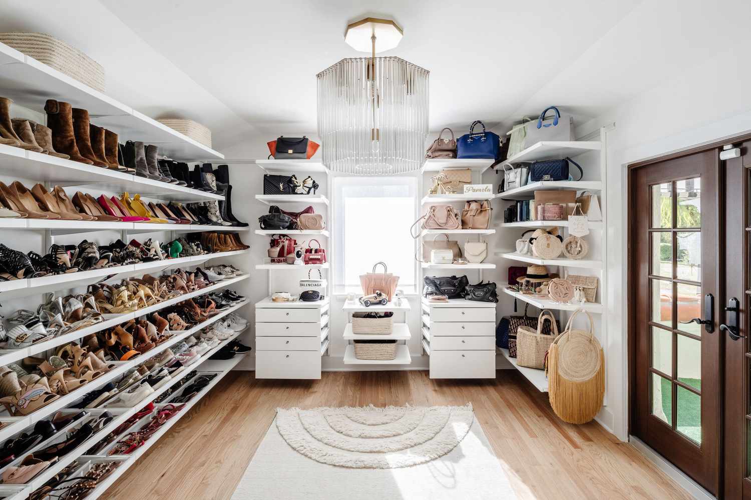 45 Closet Ideas for Better Design and Storage in Spaces of All Sizes