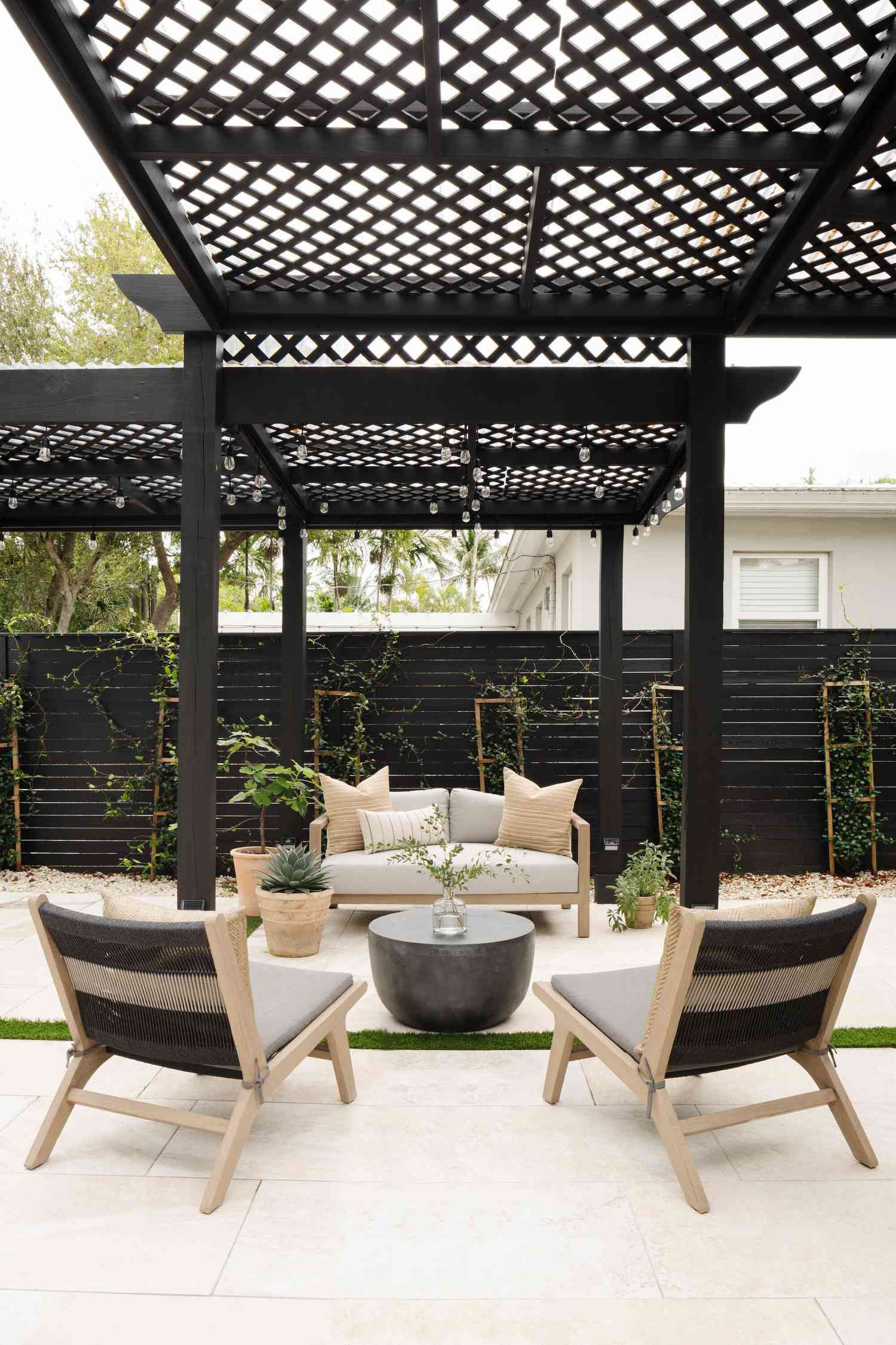 50 Stylish Patio Cover Ideas (for All Budgets)