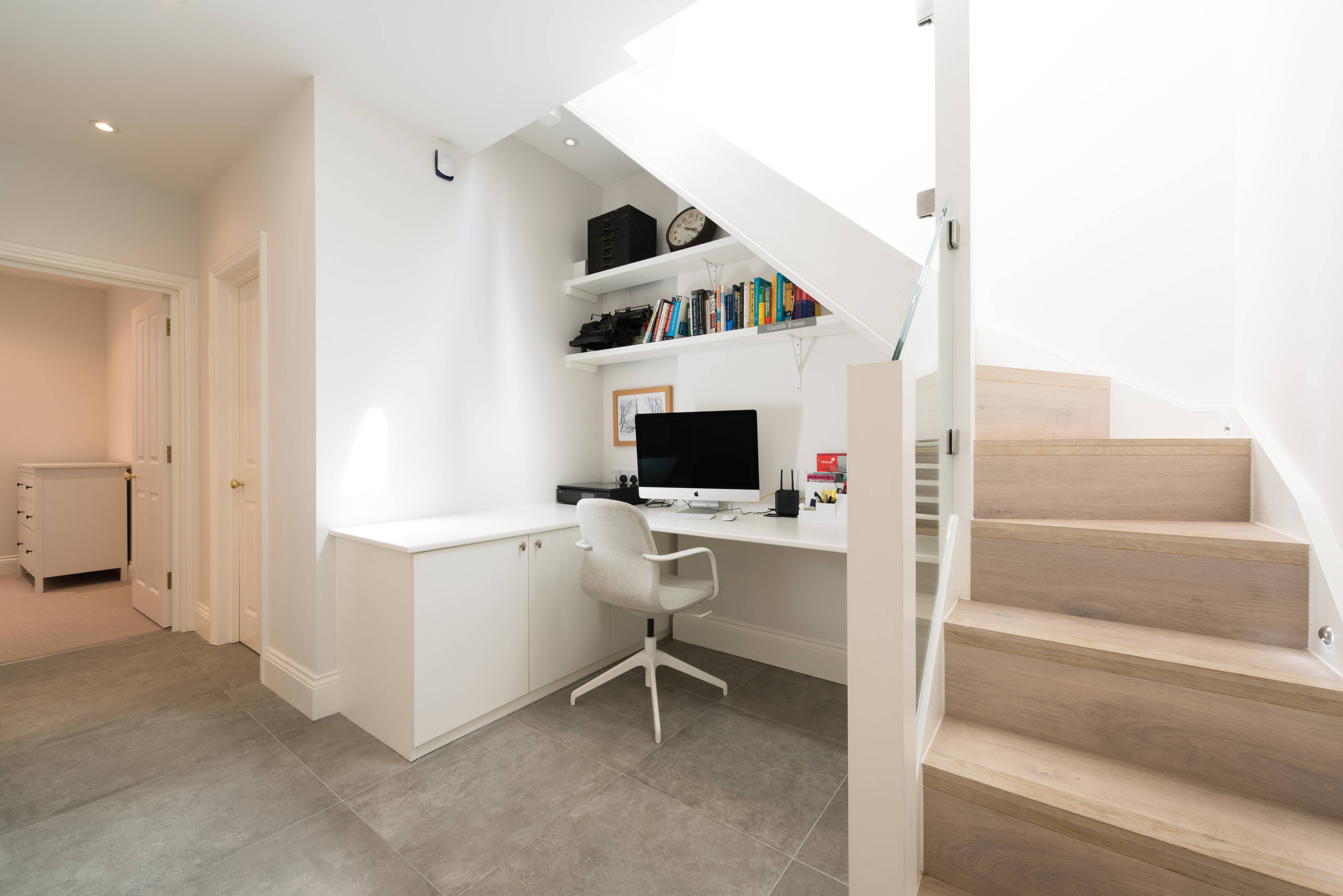 75 Beautiful Home Office with a Built-in Desk Ideas & Designs - July 2026 | Houzz AU