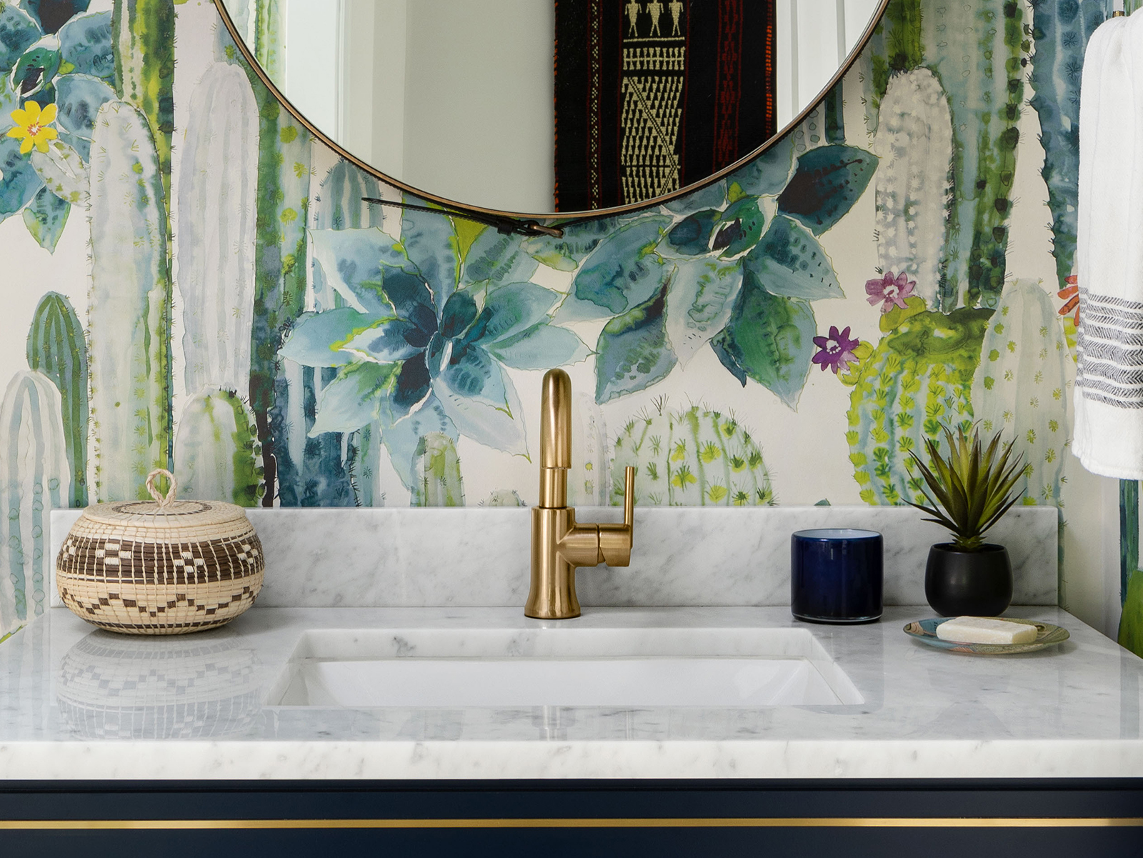 9 Pretty Powder Rooms That Pack a Style Punch - 5280