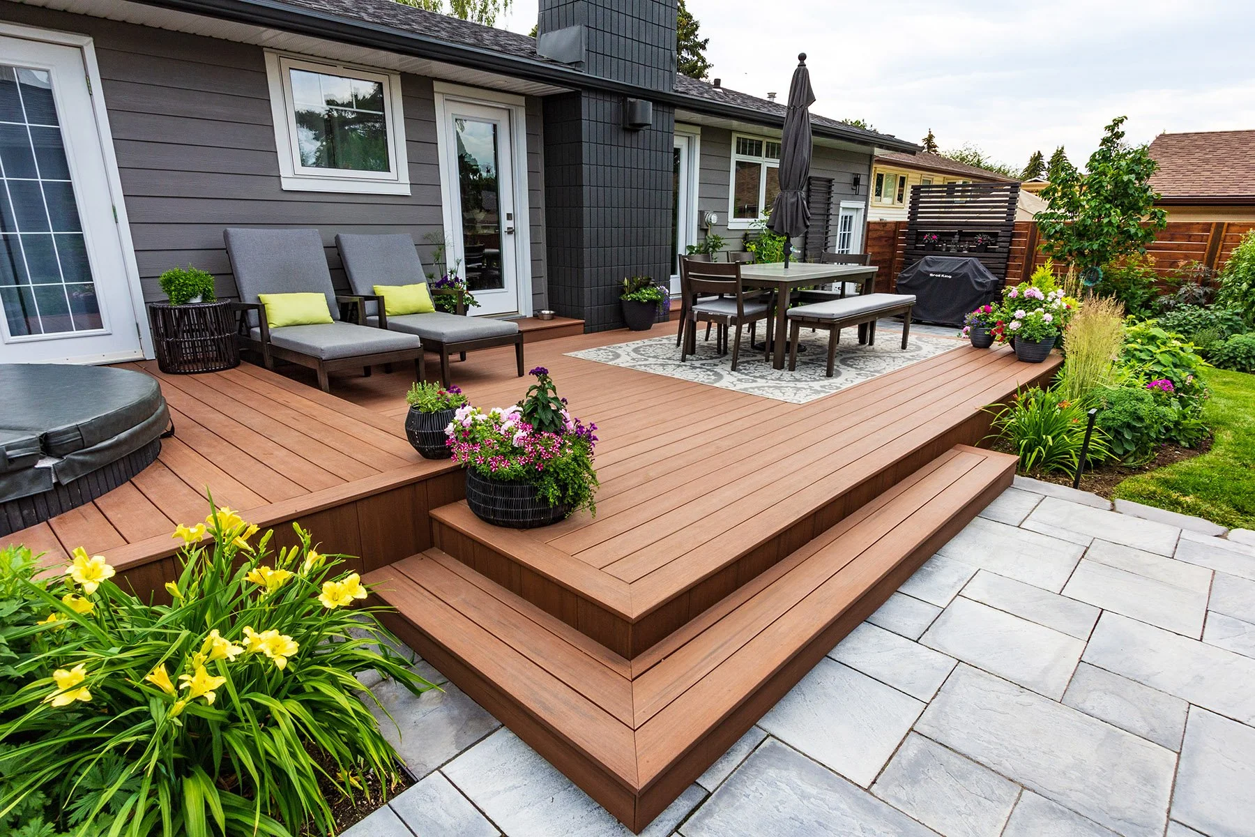 Backyard Deck Design Ideas for Toronto Homes — Master in the Field Landscape Design by Stephanie LeBlanc serving clients in Toronto, Mississauga and Oakville. Contact for all your landscaping needs.