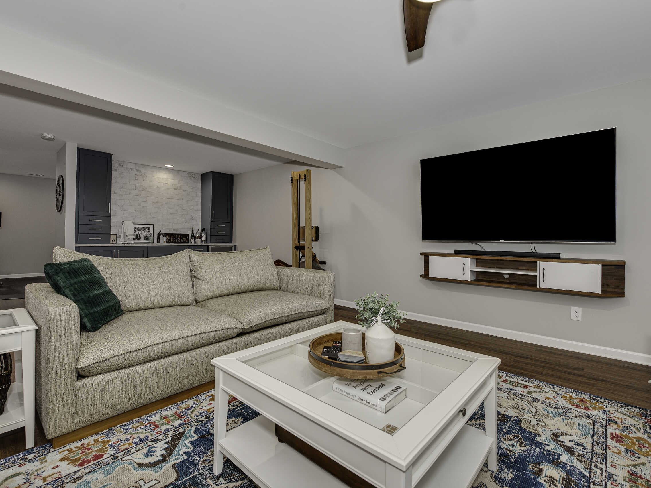 Basement Design & Finish