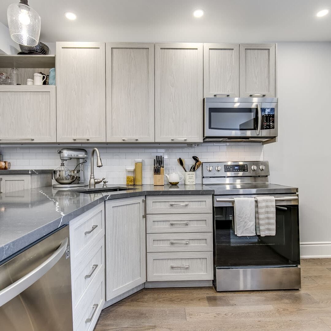 Basement Kitchen Ideas For Instant Transformation | RenoDuck