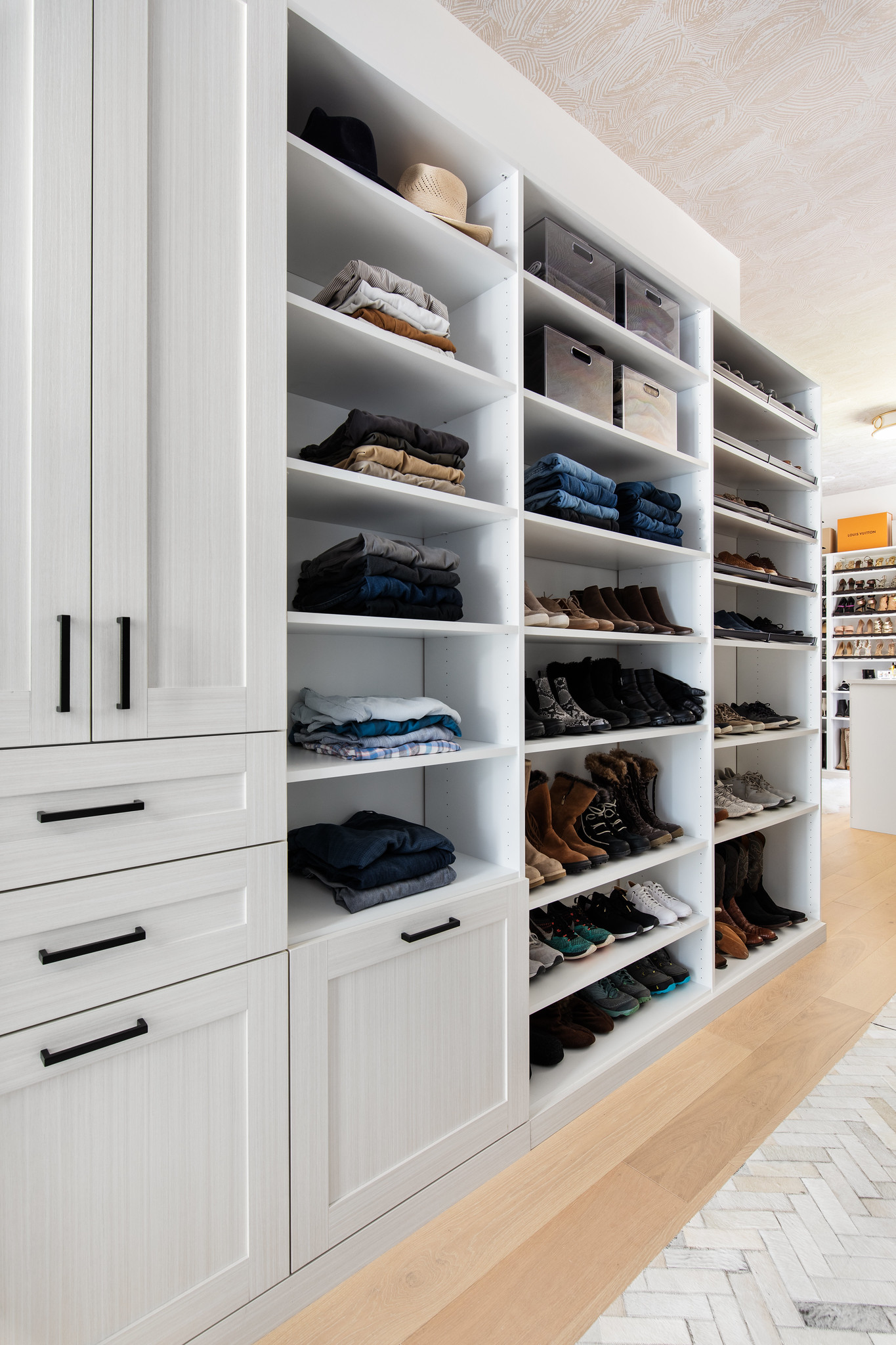 Custom Closets – More Space Place