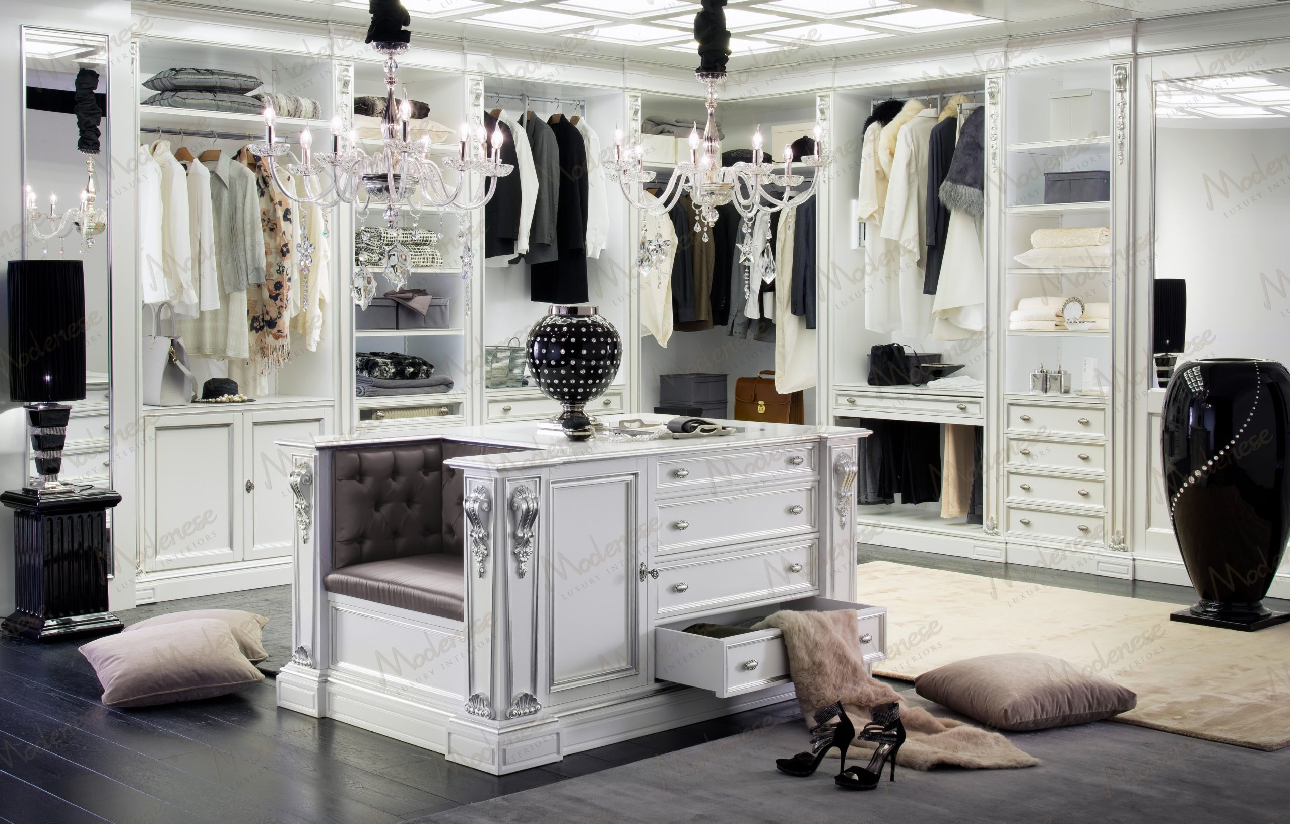 Deluxe Modern Walk-In Closet | Modenese Bespoke
