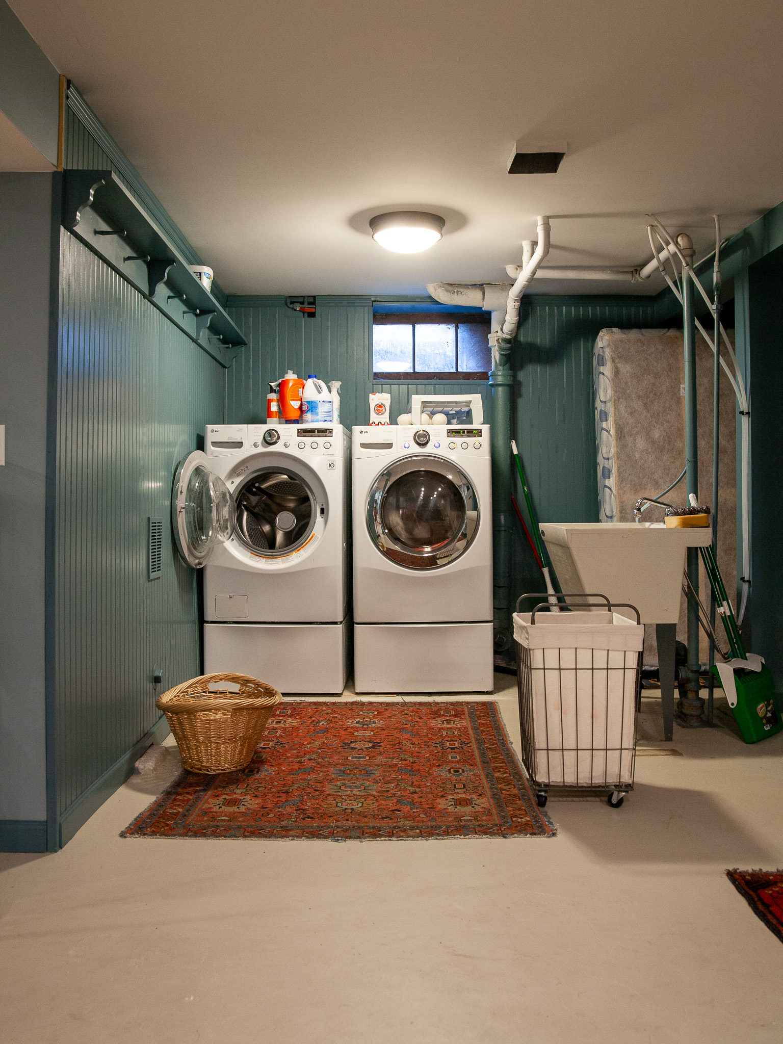 Full basement renovation is complete! (Enough...) Cost breakdown! / Create / Enjoy