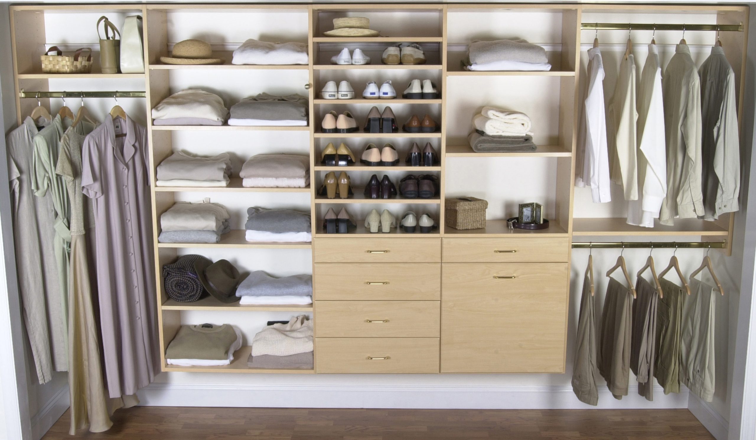 How to Achieve a Closet Organization that is Near Perfect - Closet & Beyond