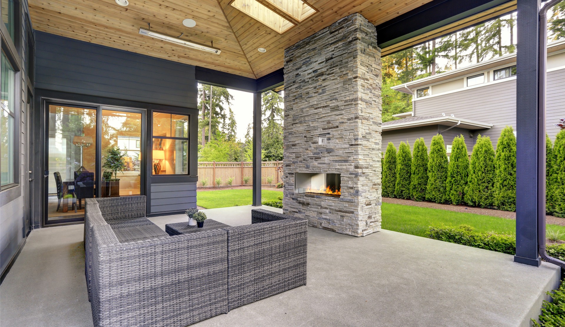 How to Successfully Expand Your Home's Concrete Patio