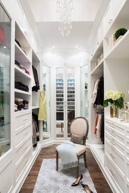 Luxurious Master Closet | HGTV
