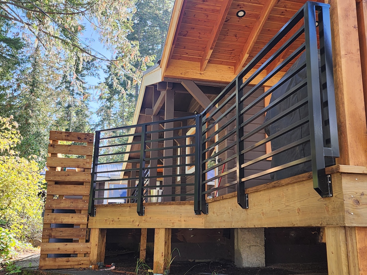 Metal Deck Railings for Vancouver Island Waterfront Property | K&S Railings Ltd.