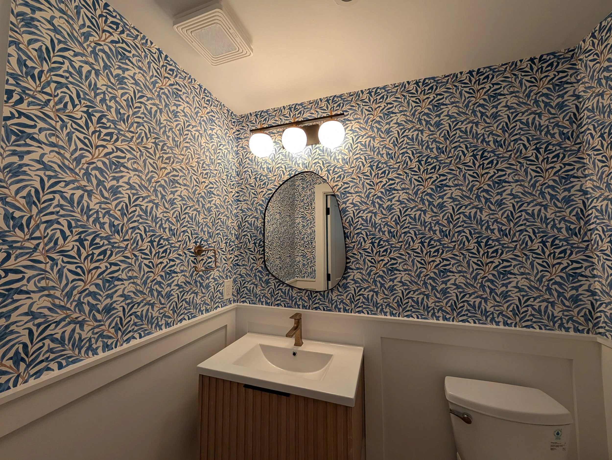 Philadelphia House Painters & Wallpaper Experts - Wall Witches