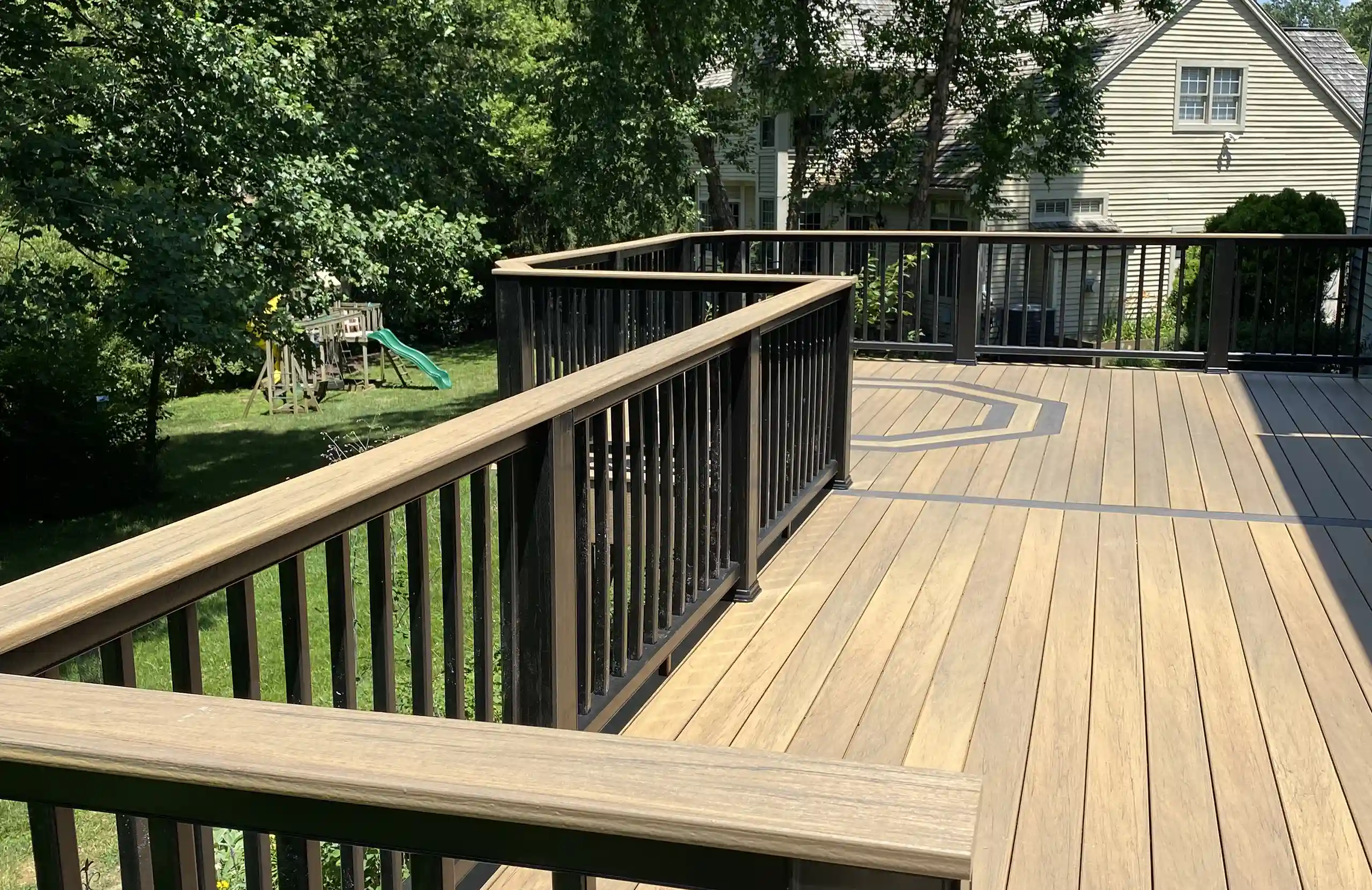 Premium Curved Decking in Chadds Ford, PA | SB Builders