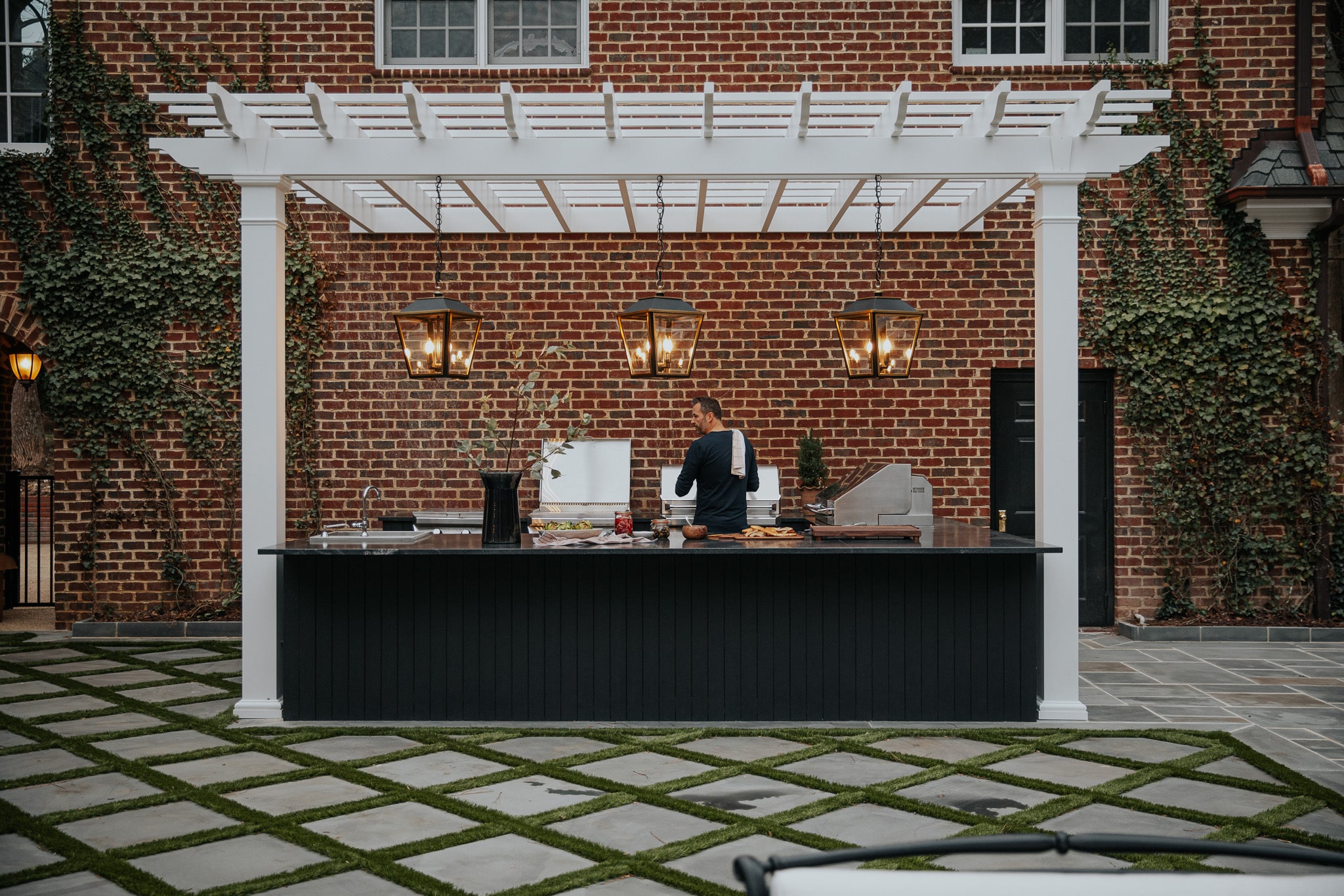 Reveal: The Outdoor Kitchen of Our Dreams - Chris Loves Julia