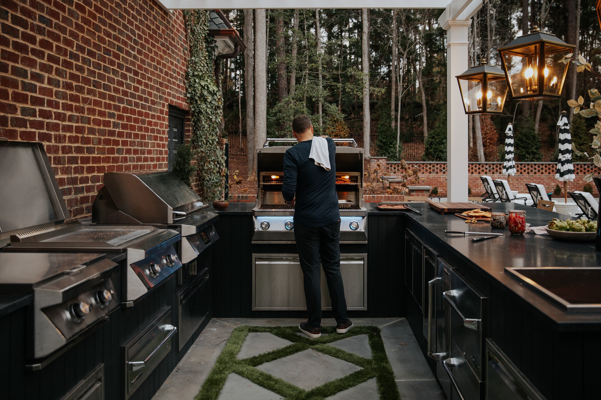 Reveal: The Outdoor Kitchen of Our Dreams - Chris Loves Julia
