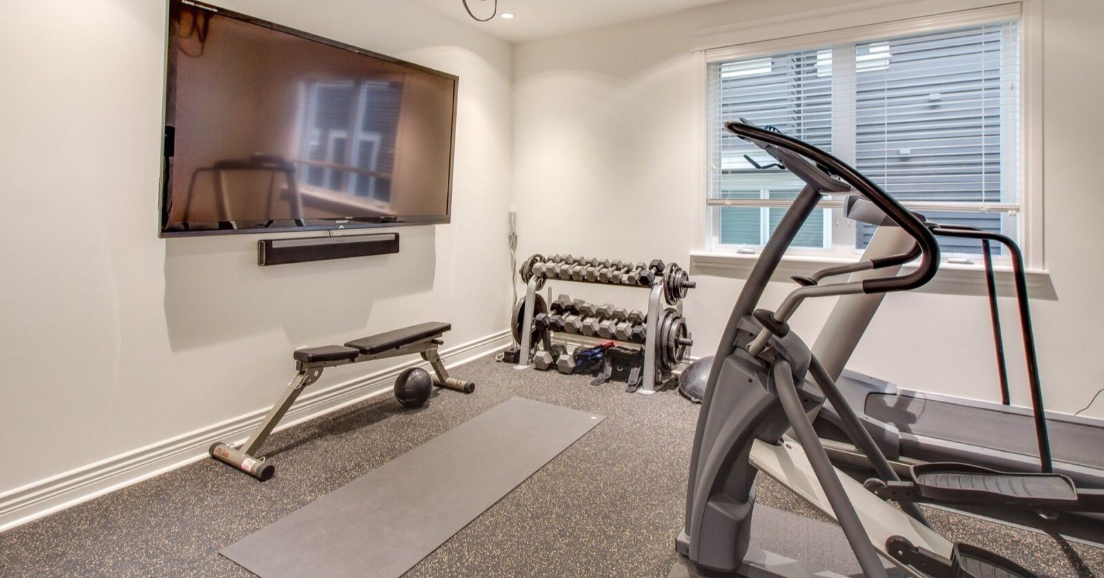 Ultimate Guide: Creating a Basement Home Gym | Better Builders