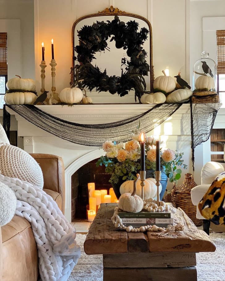 12 Best White Pumpkin Decor Ideas for Front Porch & More | Apartment Therapy