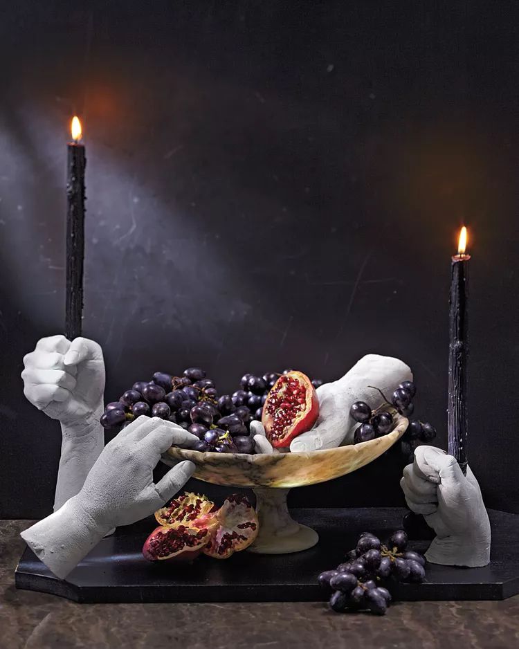 17 Halloween Centerpiece and Table Décor Ideas