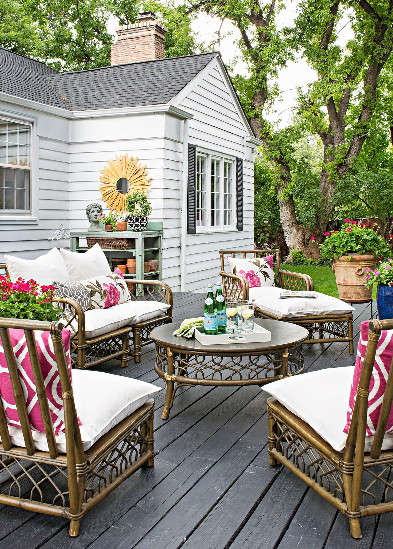 17 Outdoor Living Spaces to Inspire Patio, Deck, or Yard Updates