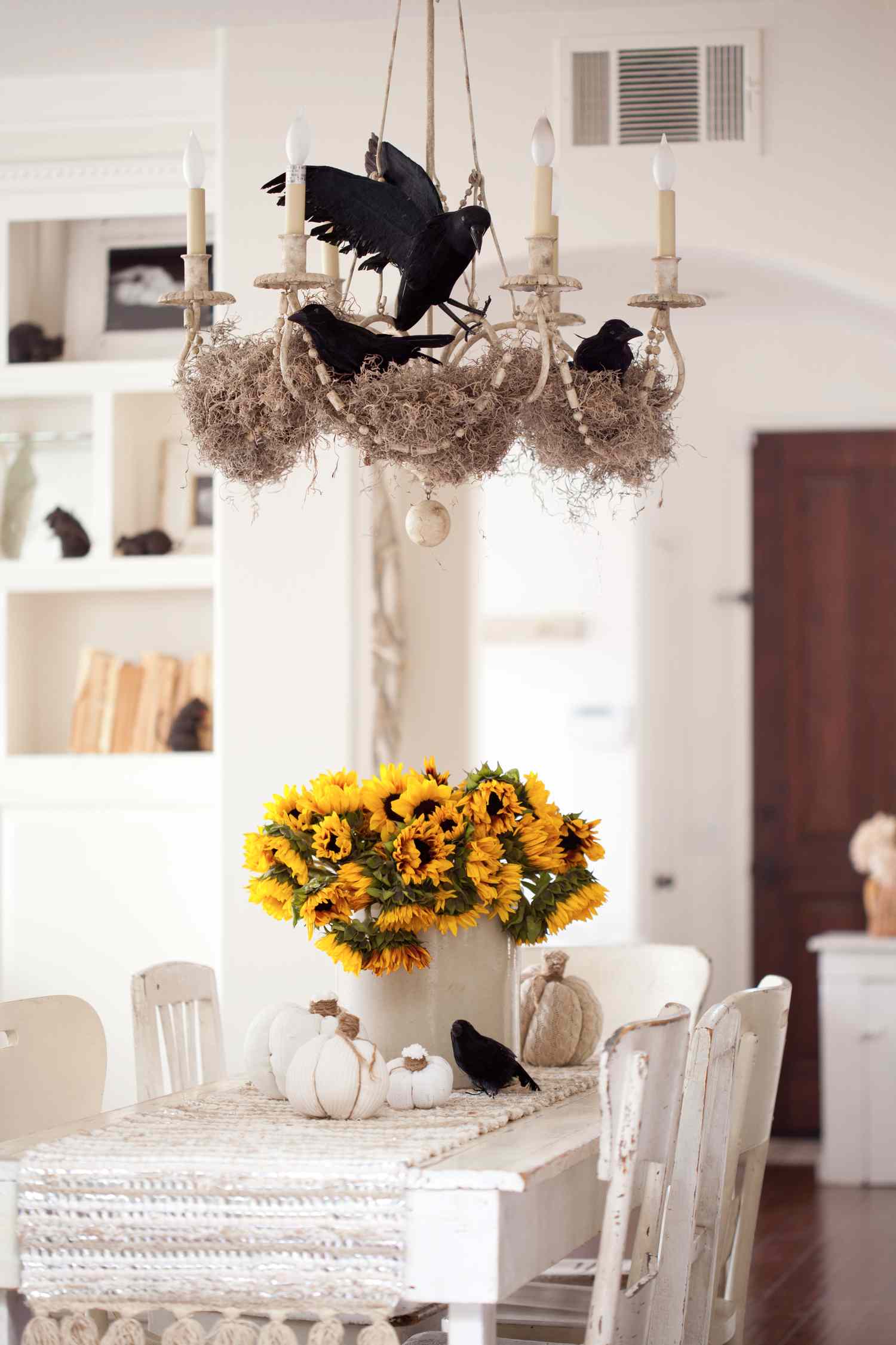 23 Gorgeous Fall Table Decor Ideas for Every Design Style