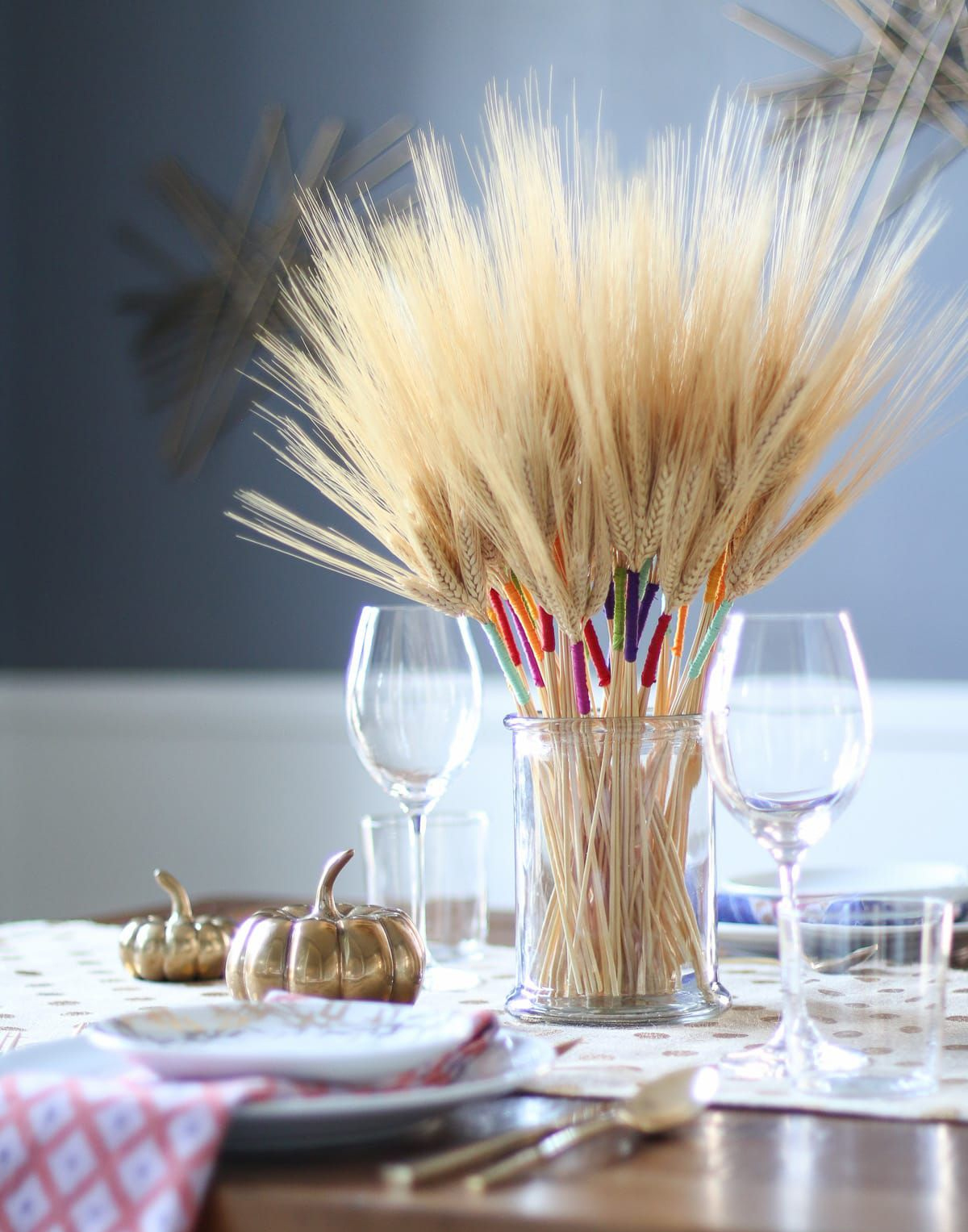 25 Fall Centerpieces to Spruce Up Your Table in 2022 - PureWow