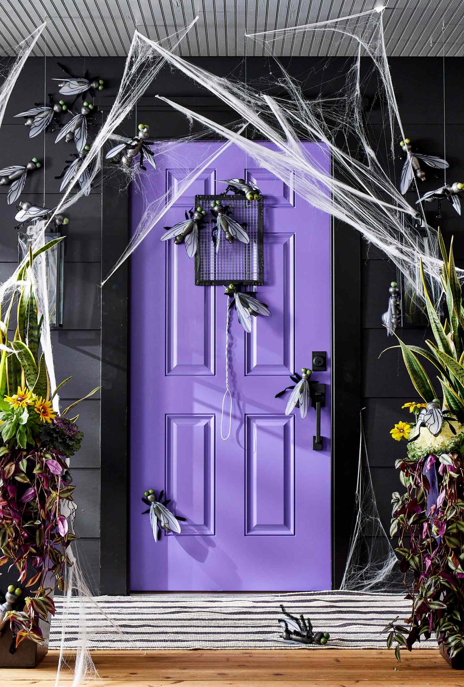 25 Halloween Themes to Inspire Your Spooktacular Party