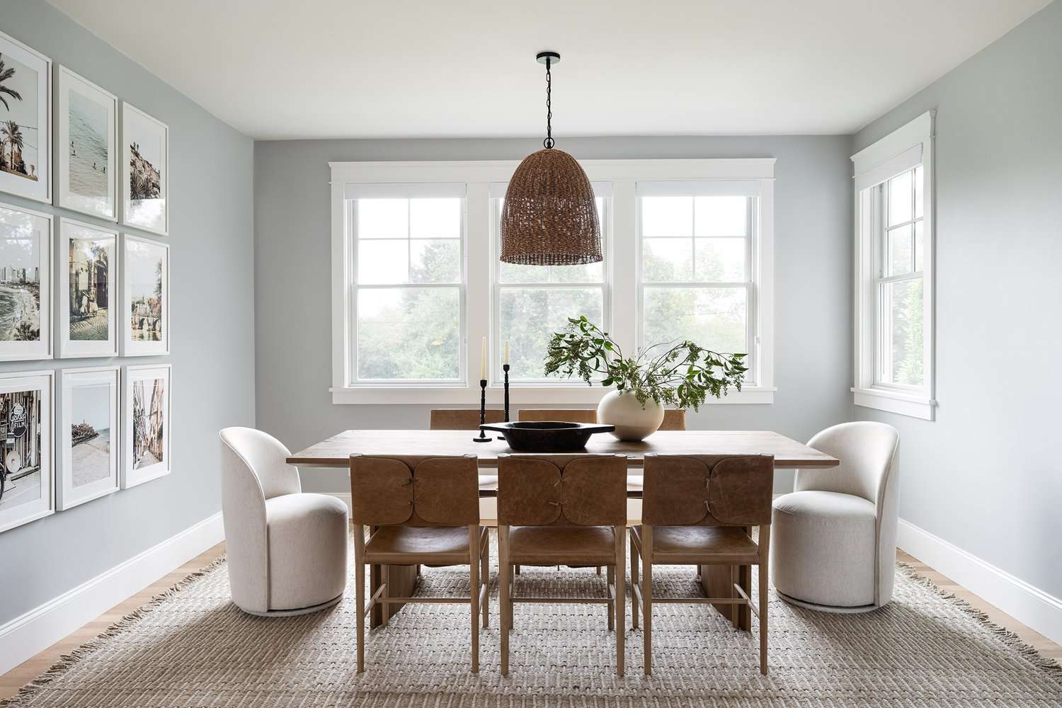25 Minimalist Decor Ideas to Try At Home