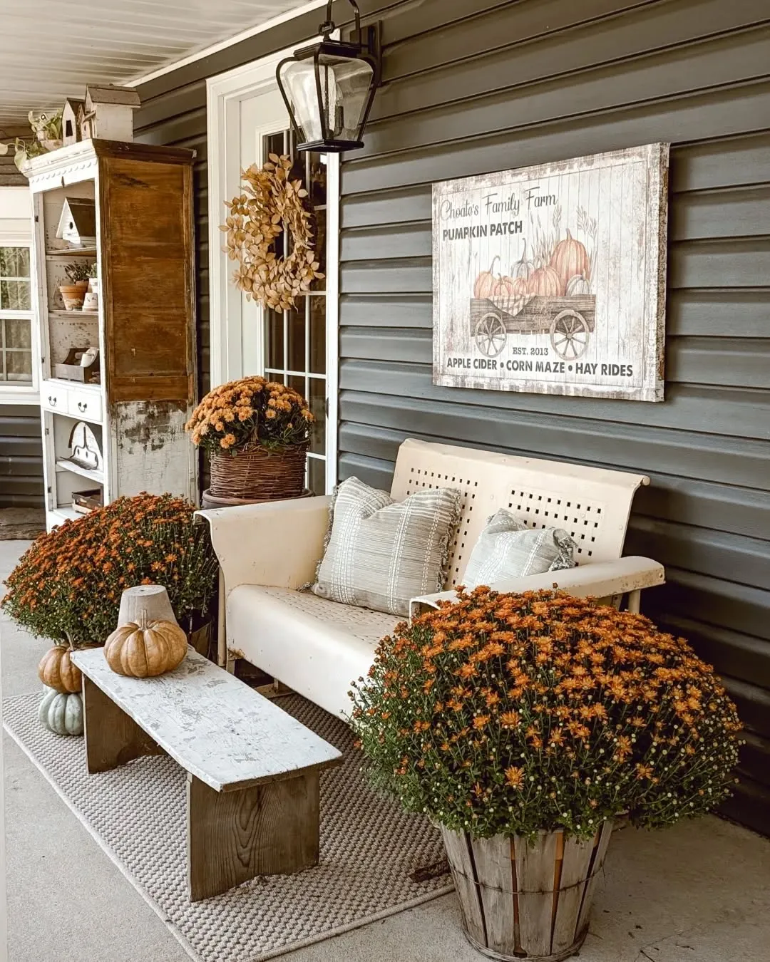 29 Cozy Front Porch Decoration Ideas for 2026 That Make the Entrance Look Designer-Made