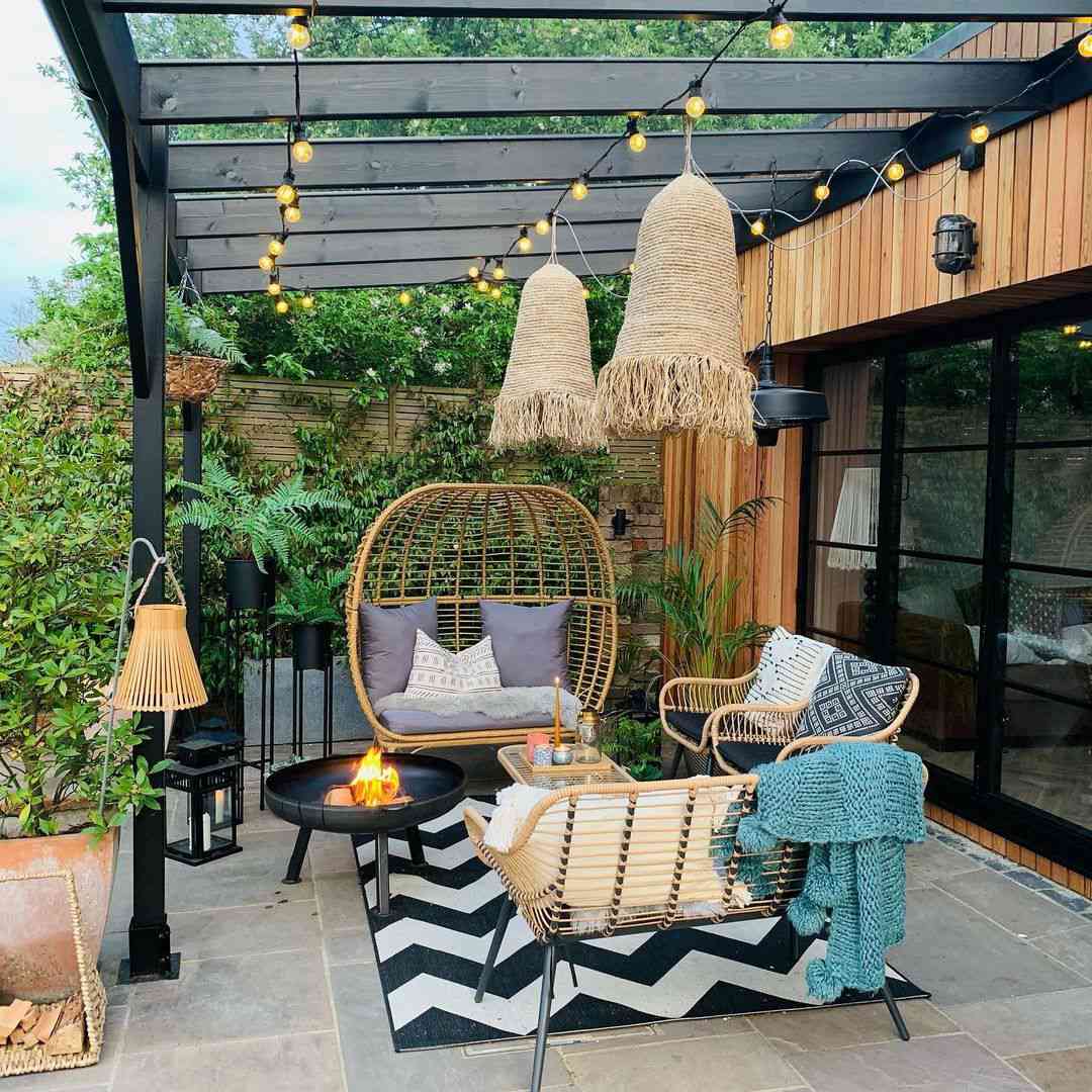 41 Outdoor Lighting Ideas to Brighten Up Your Yard