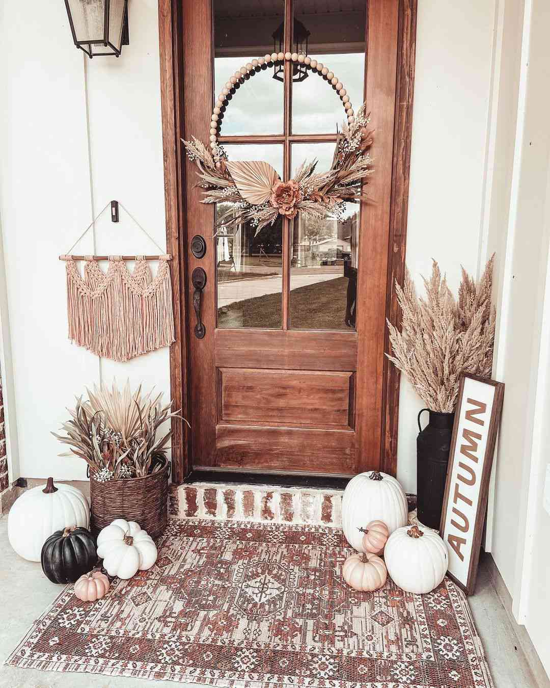 52 Fall Porch Decor Ideas for Any Size and Budget