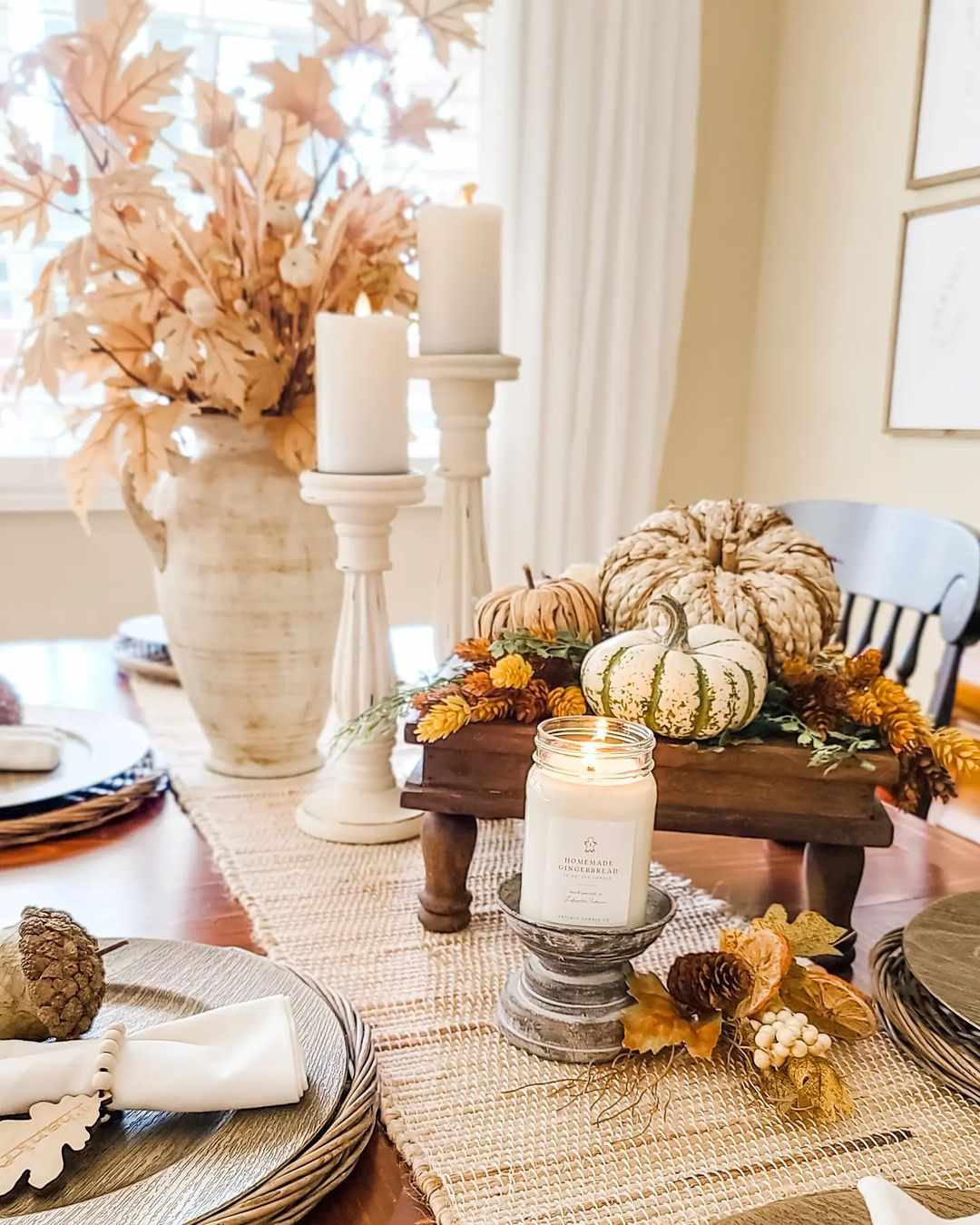 62 Beautiful Thanksgiving Table Settings to Charm Guests