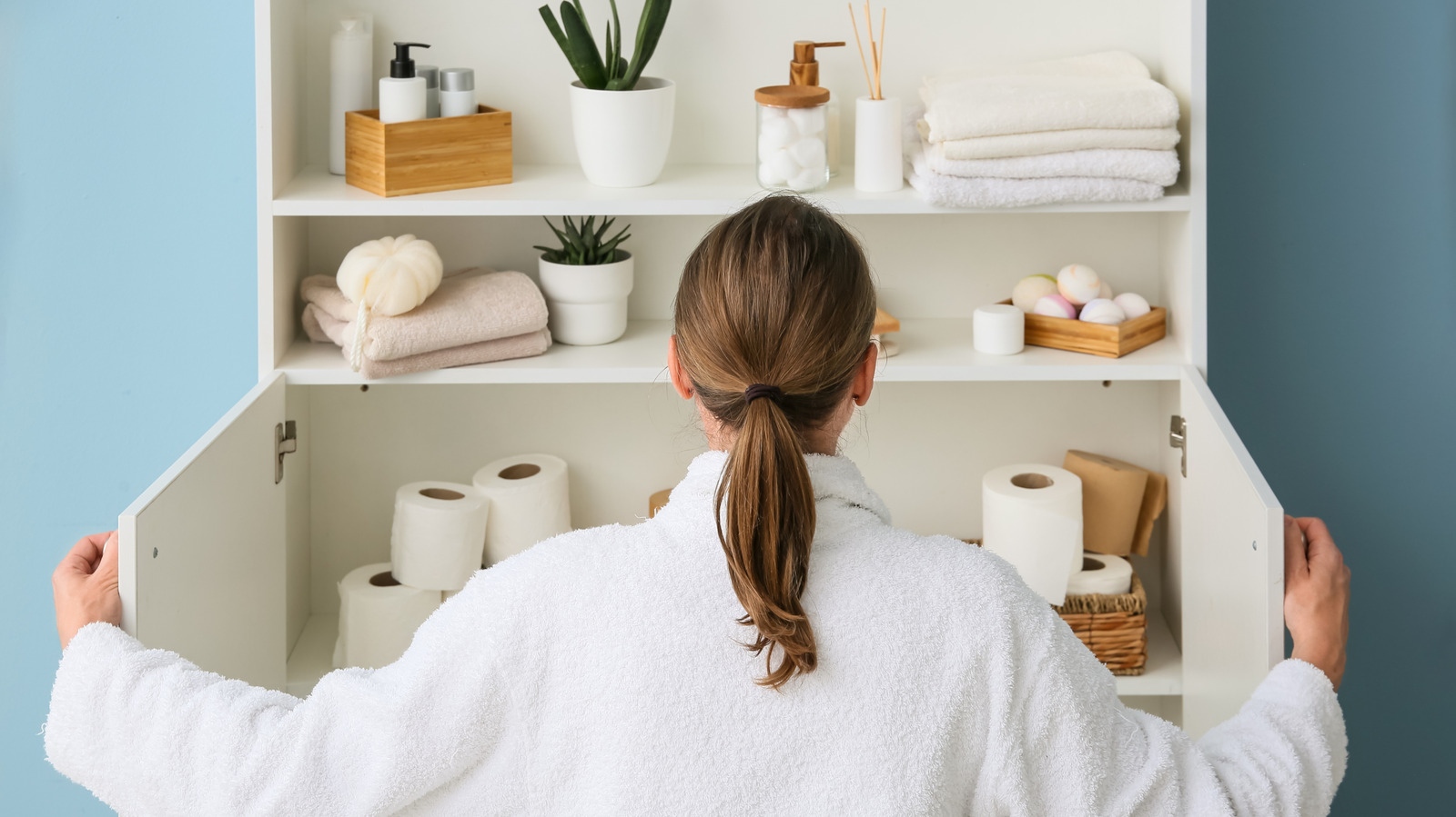 Add Storage To Your Bathroom With These Fall-Inspired Finds From Dollar General