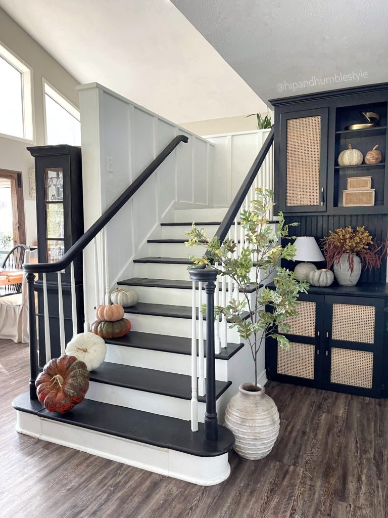 Decorating with Pumpkins for Fall | Pumpkin Decor Ideas