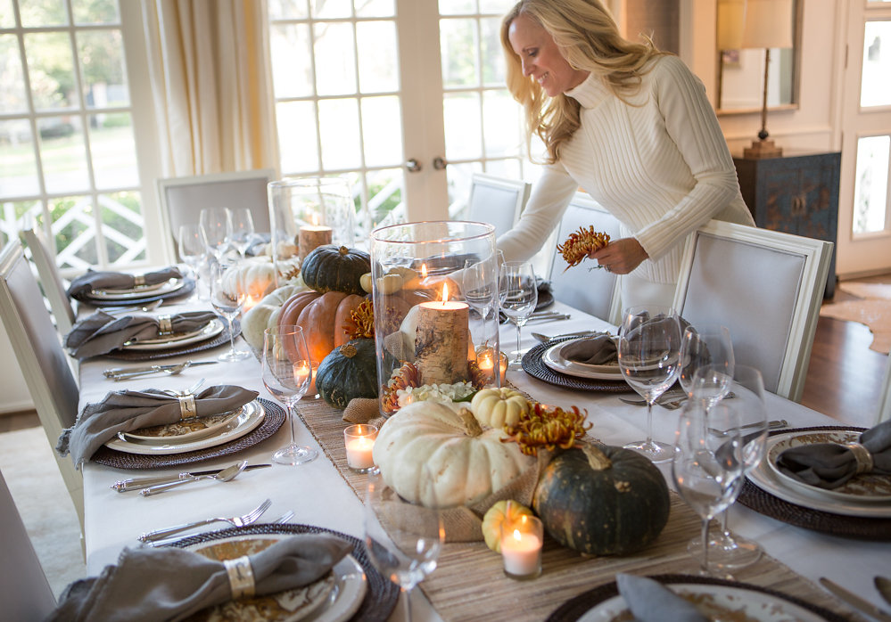 Easy and Elegant Thanksgiving Tablescape | Thanksgiving Table Decor