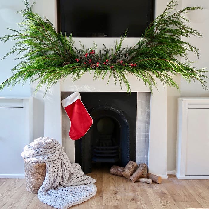 Everyday Mantel Garland EGNMCR Christmas Artificial Decorative Rattan Holiday Hanging Garlands Faux Christmas With Red Berries