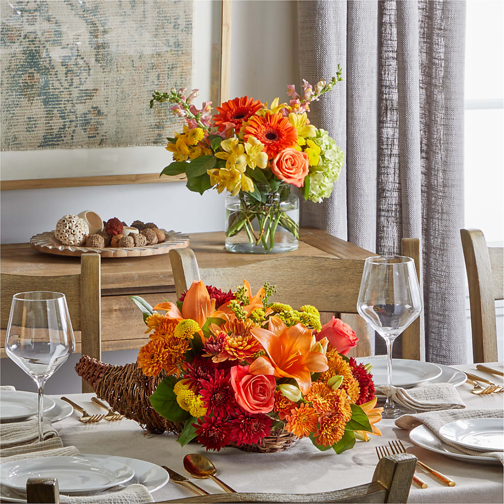 Fall Floral Arrangements Dining Room Embracing Autumn: Exquisite Fall Floral Arrangements