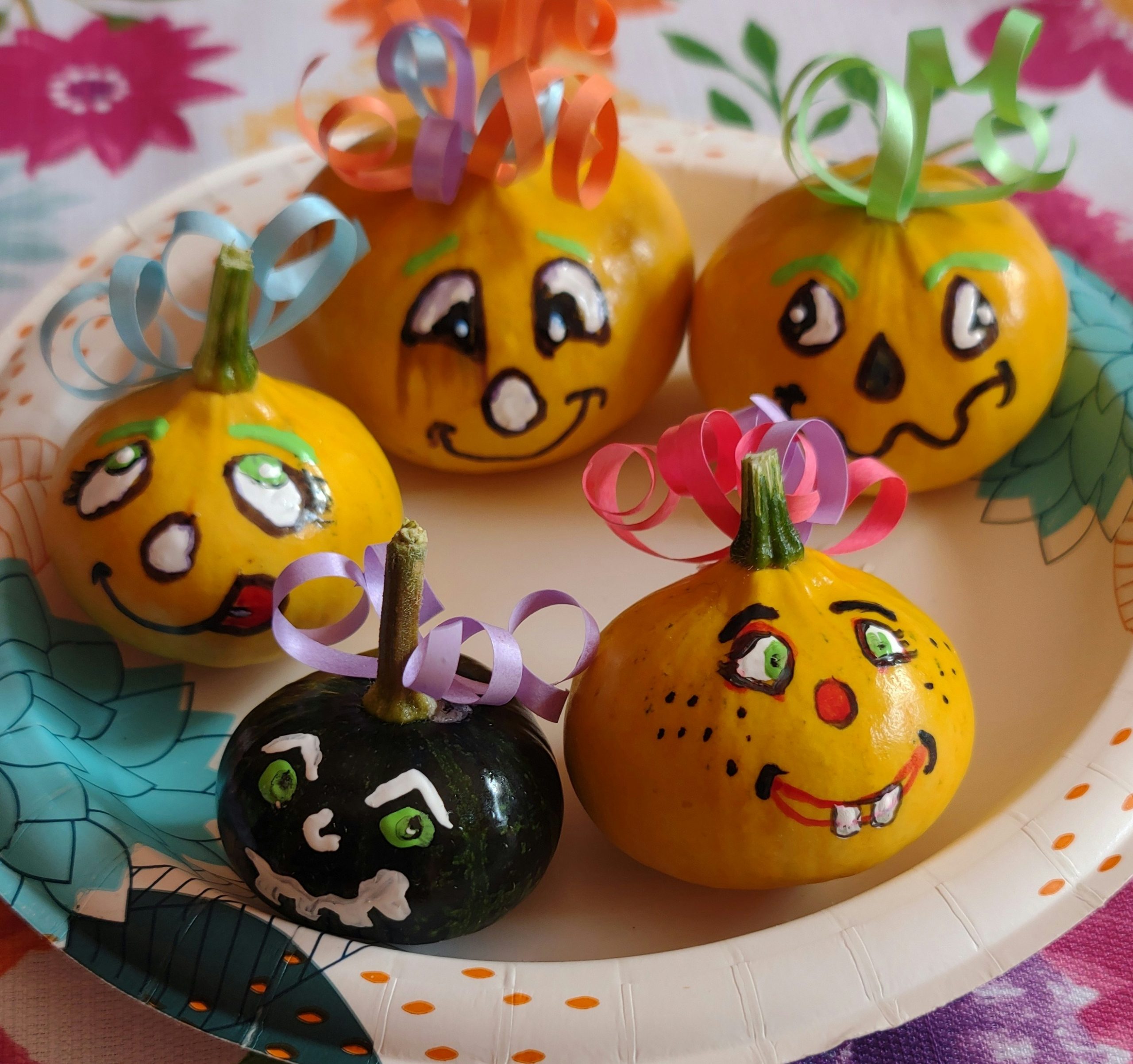 Goofy gourds