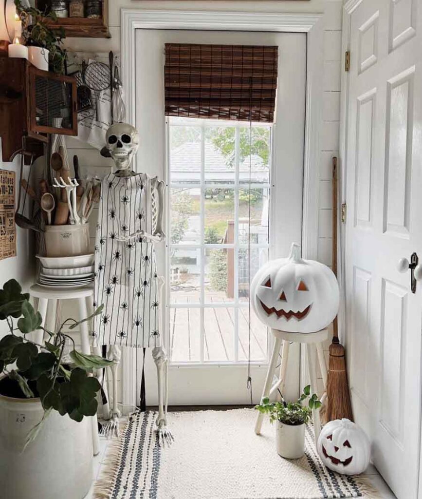 Halloween Decoration Ideas For Your Haunted Home -