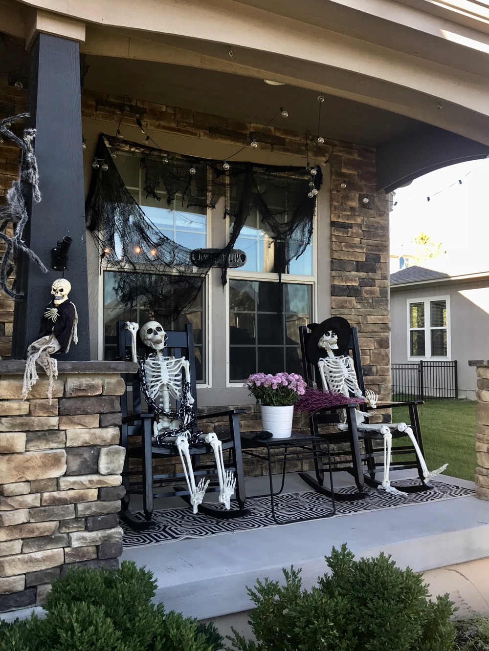 How to Decorate a Halloween Front Porch - Life Love Larson