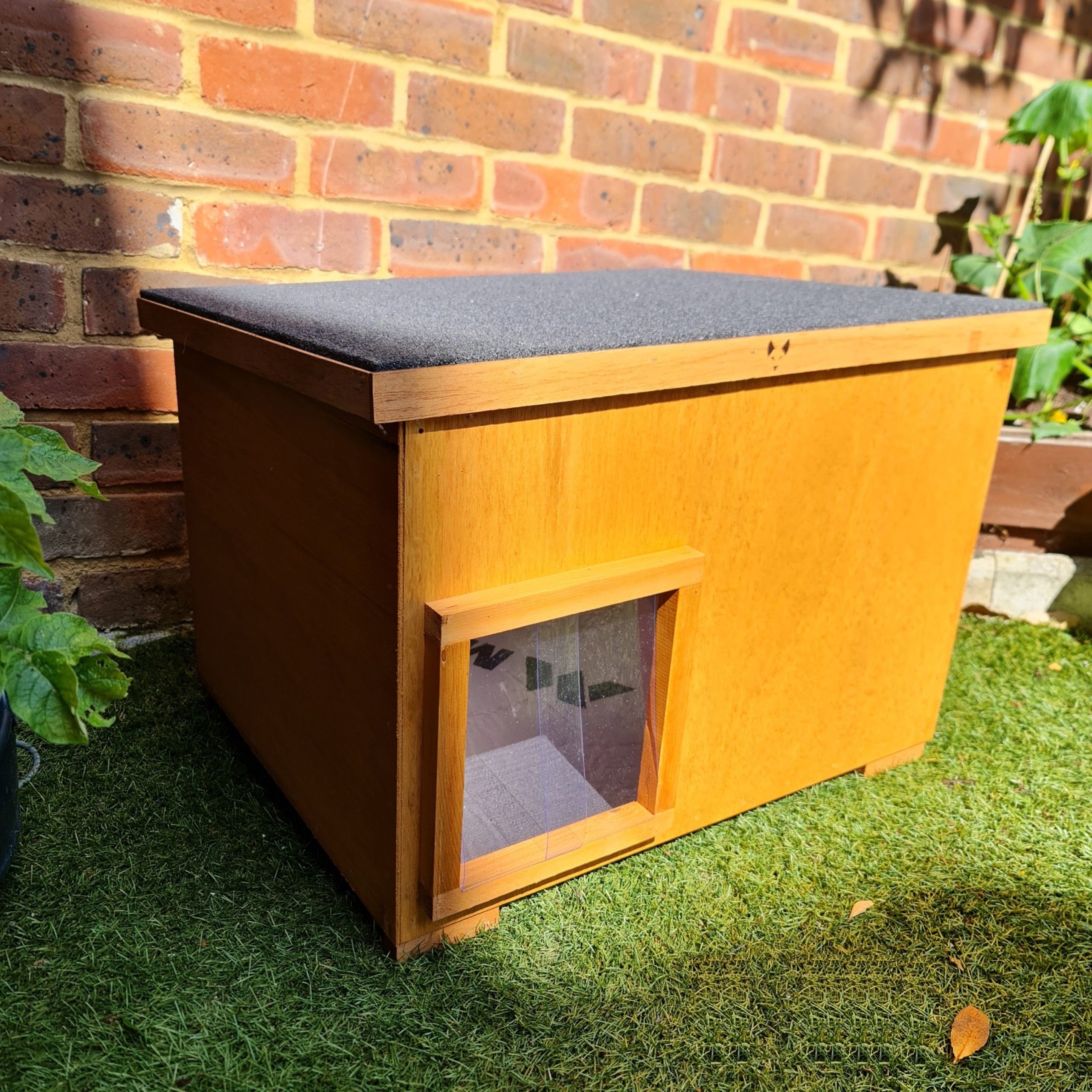 How To Homemade Cat House For Winter Wooden Cat Outdoor Winter Cat House Diy INSULATED Outdoors Cat
