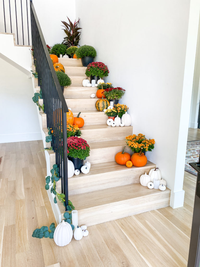 Neutral Fall Decor Ideas - Dani Austin