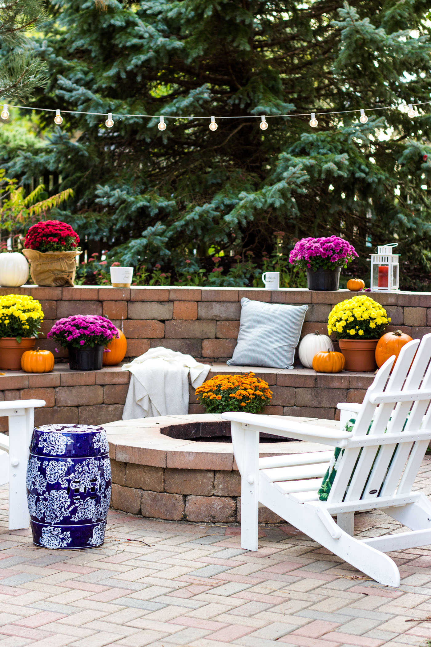 Our Fall Backyard - Shining on Design