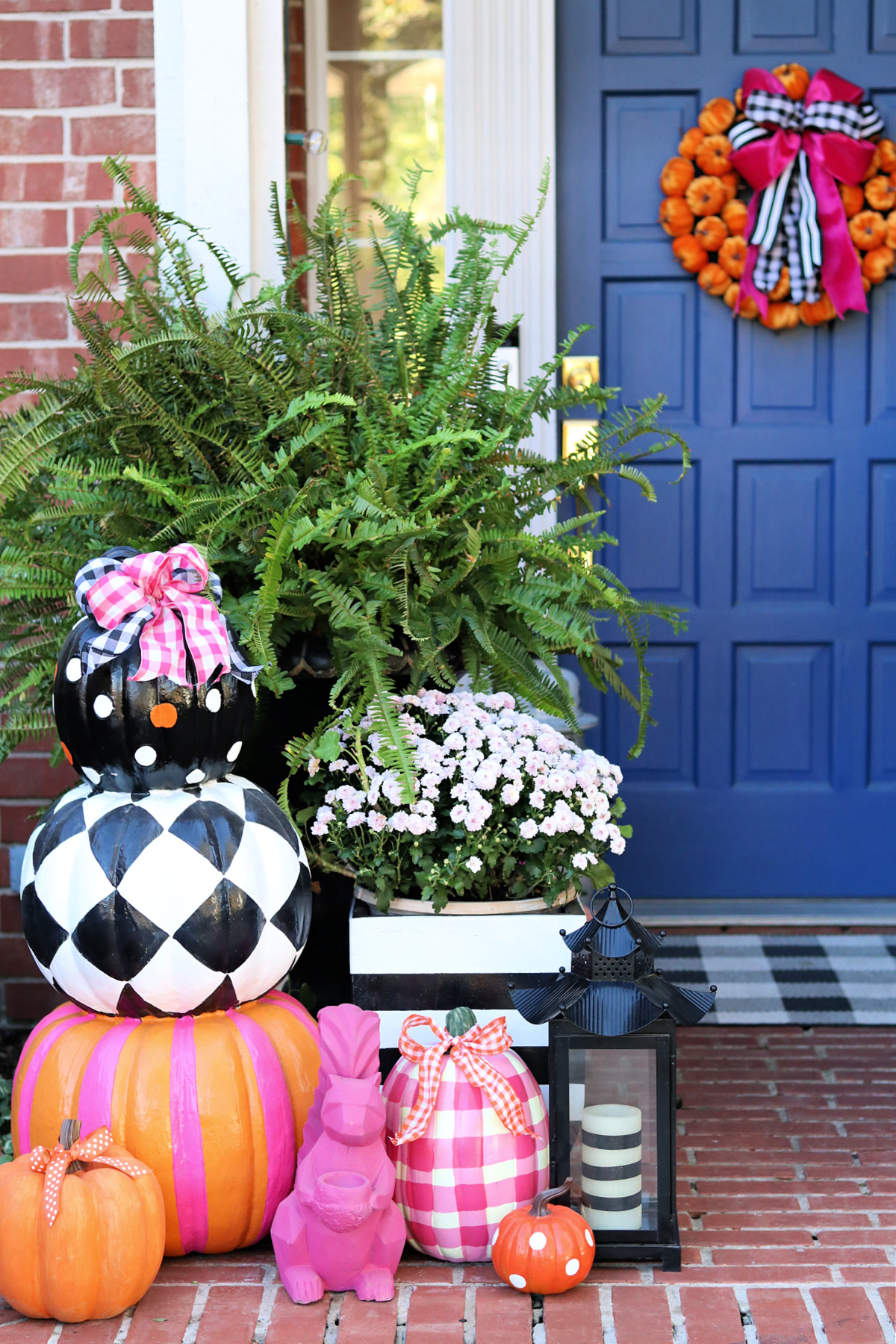 PINK, ORANGE, BLACK AND WHITE FALL FRONT PORCH 2024 | Dimples and Tangles