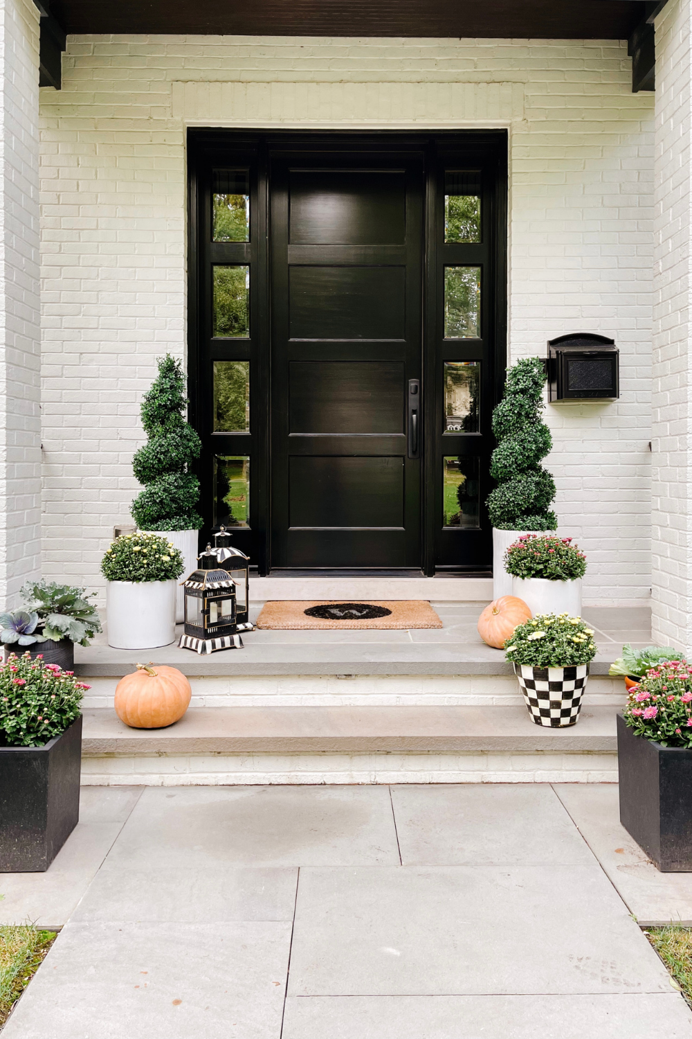 Simple Fall Front Porch Decor - My Kind of Sweet