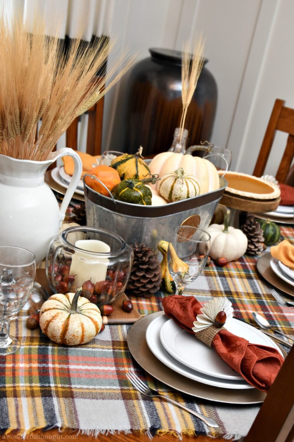 Thanksgiving Tablescape with Traditional Fall Colors - A Wonderful Thought