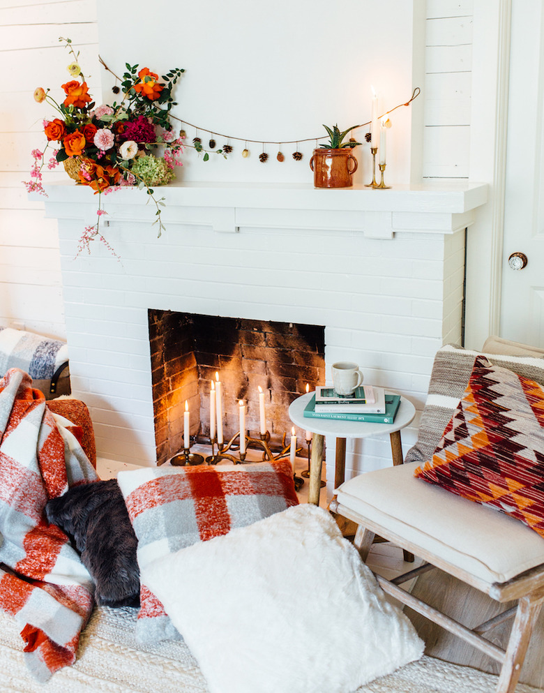 These 8 Rustic Fall Decor Ideas Are The Definition Of Cozy
