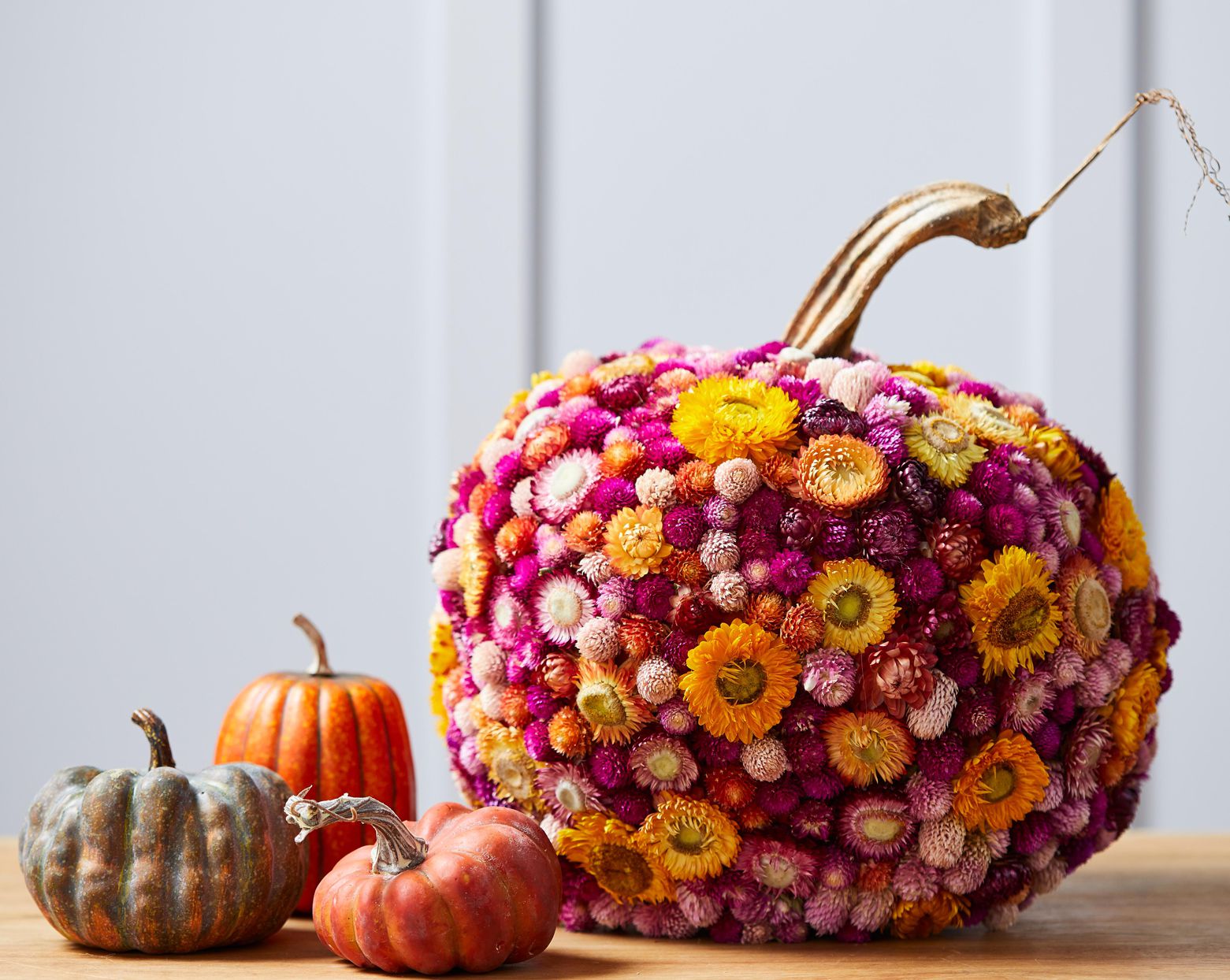 This Floral Pumpkin is the Perfect Fall Centerpiece