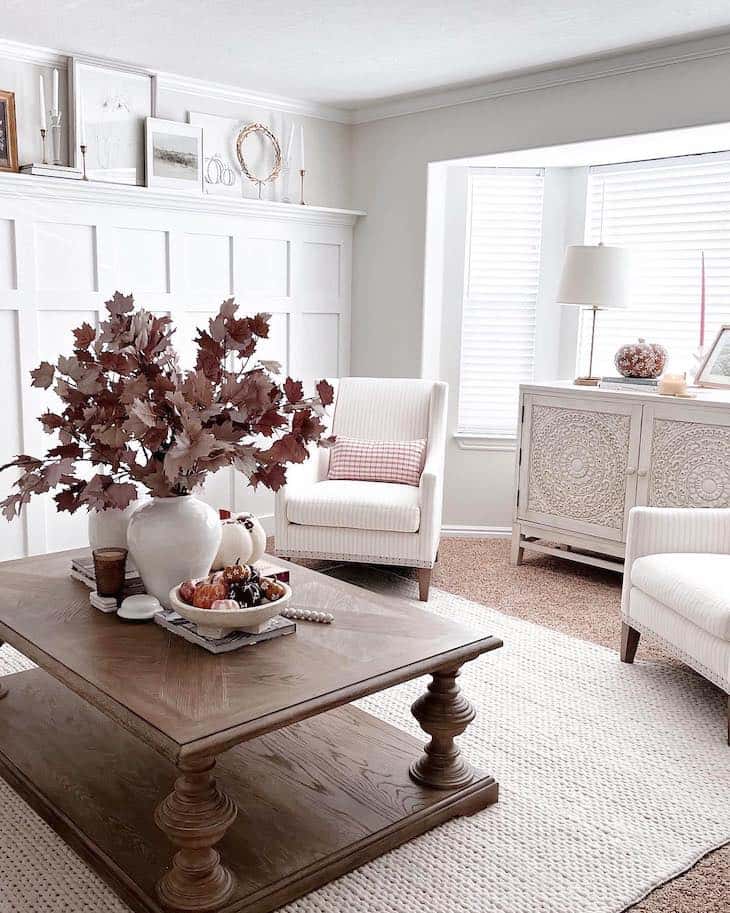 Warm and Cozy Fall Living Room Decor Ideas - Farmhousehub